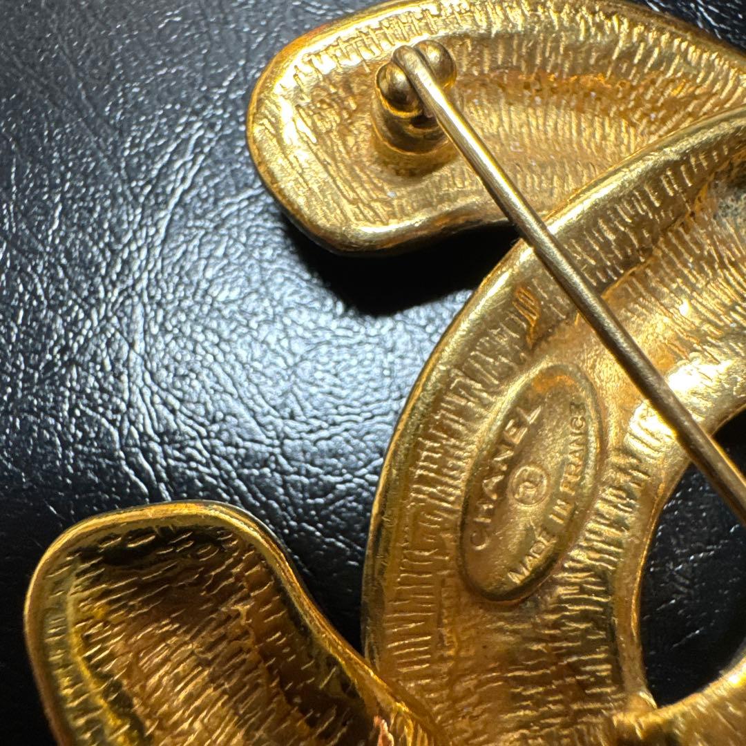 n*a様 2903★CHANEL ブローチ　1152 マトラッセ　ココマーク　ゴ