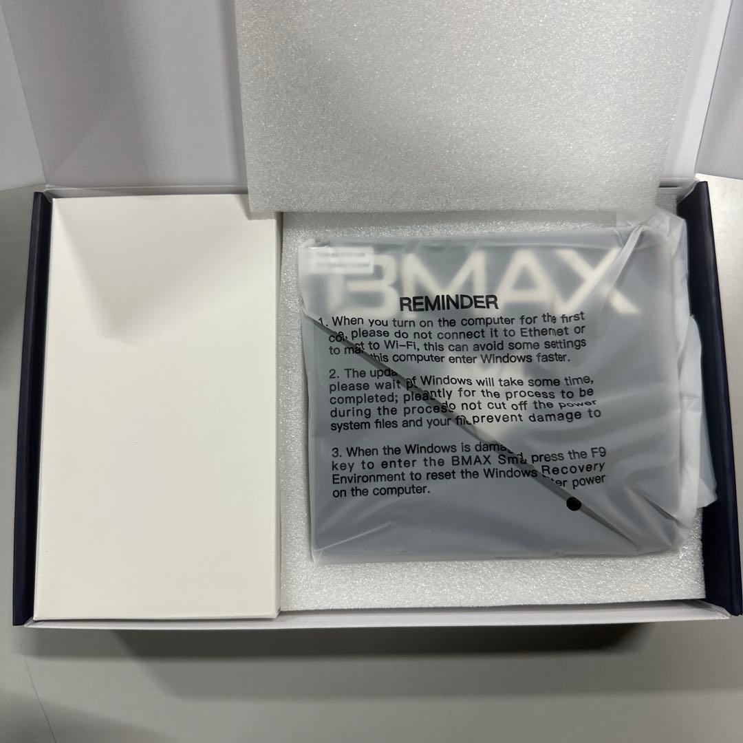 BMAX ミニpc B4 Turbo 未使用品