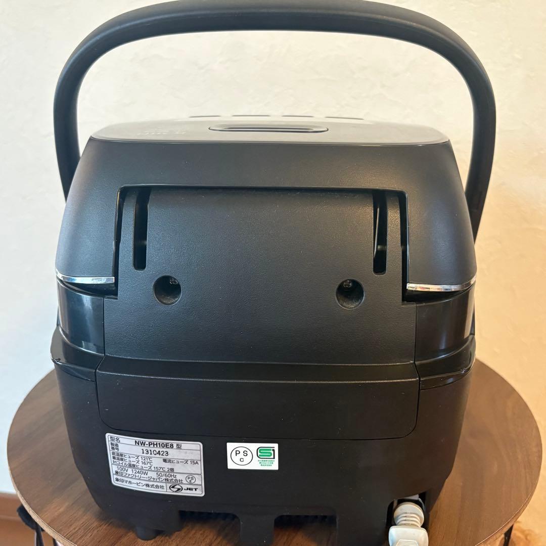 【ZOJIRUSHI/象印】圧力IH炊飯ジャー　炎舞炊き