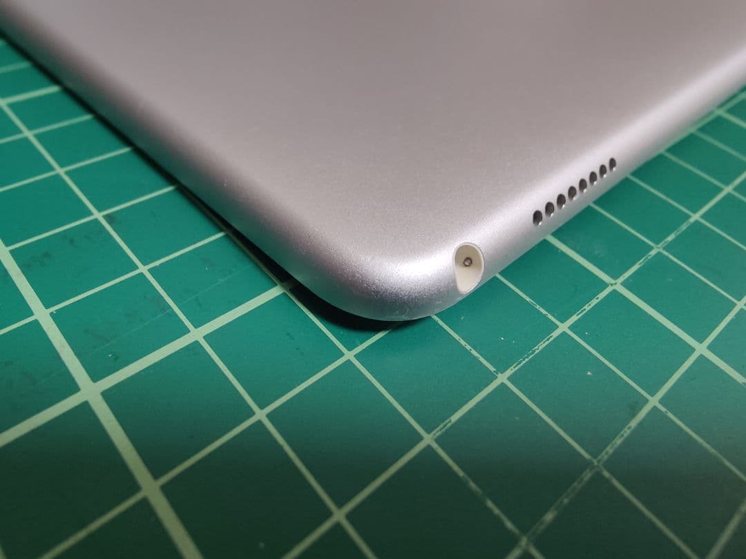 【Shin様】Apple iPad Pro 64GB シルバー WiFiモデル