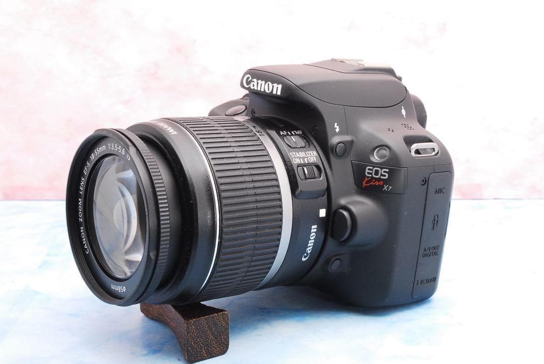 キャノン Kiss X7☆単焦点＆手ぶれ補正標準☆バッグ付☆人物撮り最適！