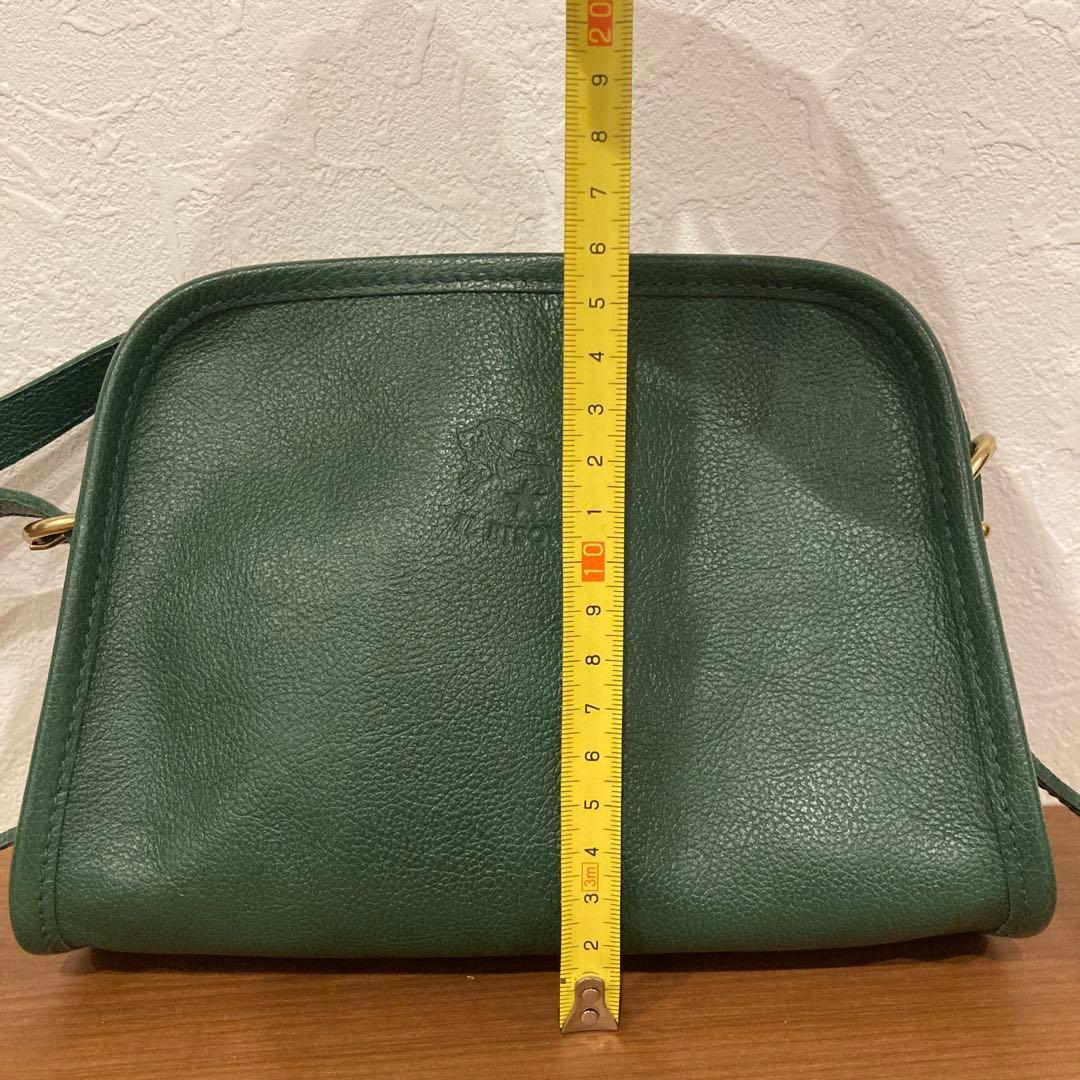 グリーンレザーショルダーバッグ イルビゾンテ