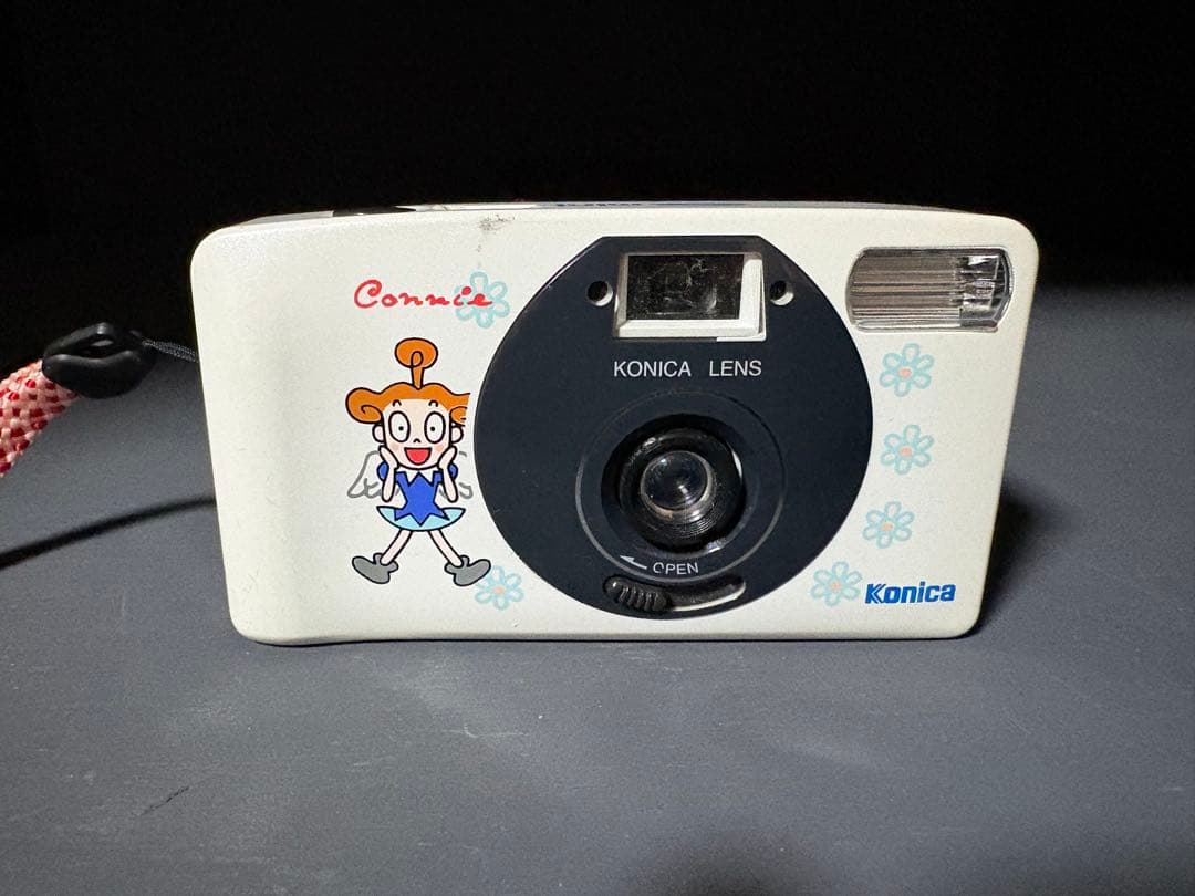 Konica コンパクトカメラ キャラクター付き