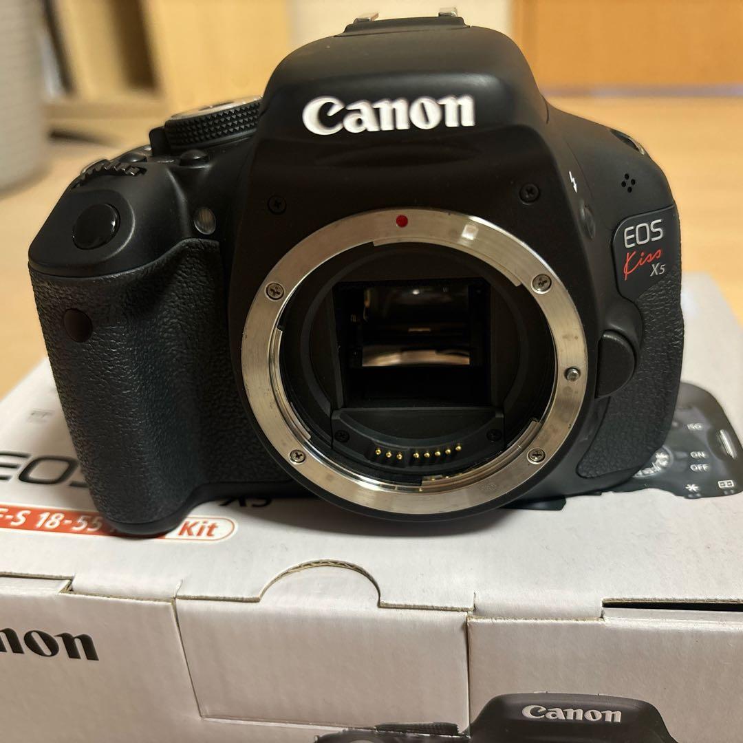 Canon EOS KISS X5一眼レフカメラ