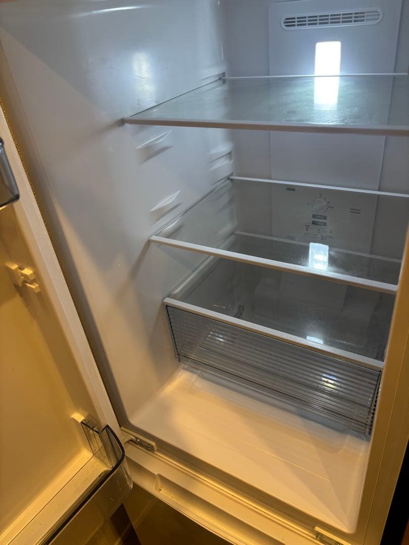 SHARP冷蔵庫 SJ-D18H-W 179L 両開き 2022年製