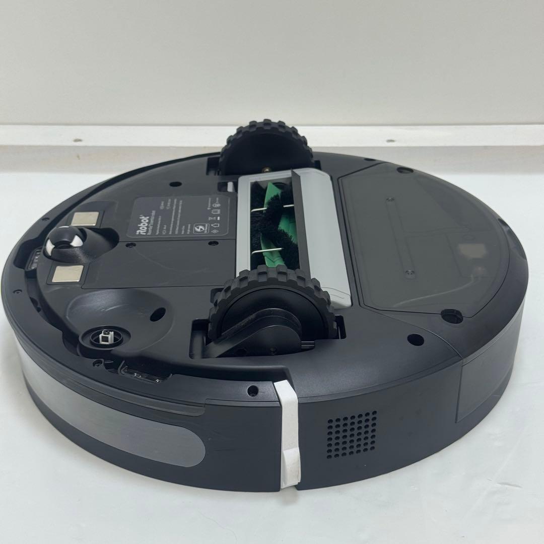 【週末セール】Roomba Combo Essential ロボット掃除機 本体