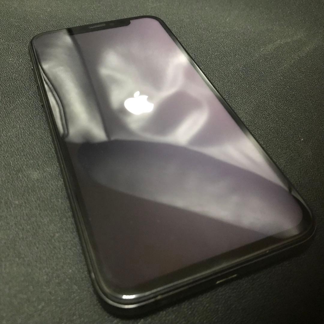 【美品】iPhone Xs 64GB SIMフリー スペースグレー 本体のみ