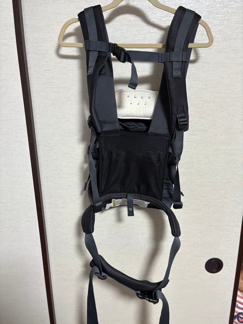 Aprica アップリカ ラクリス 抱っこひも ダークグレー