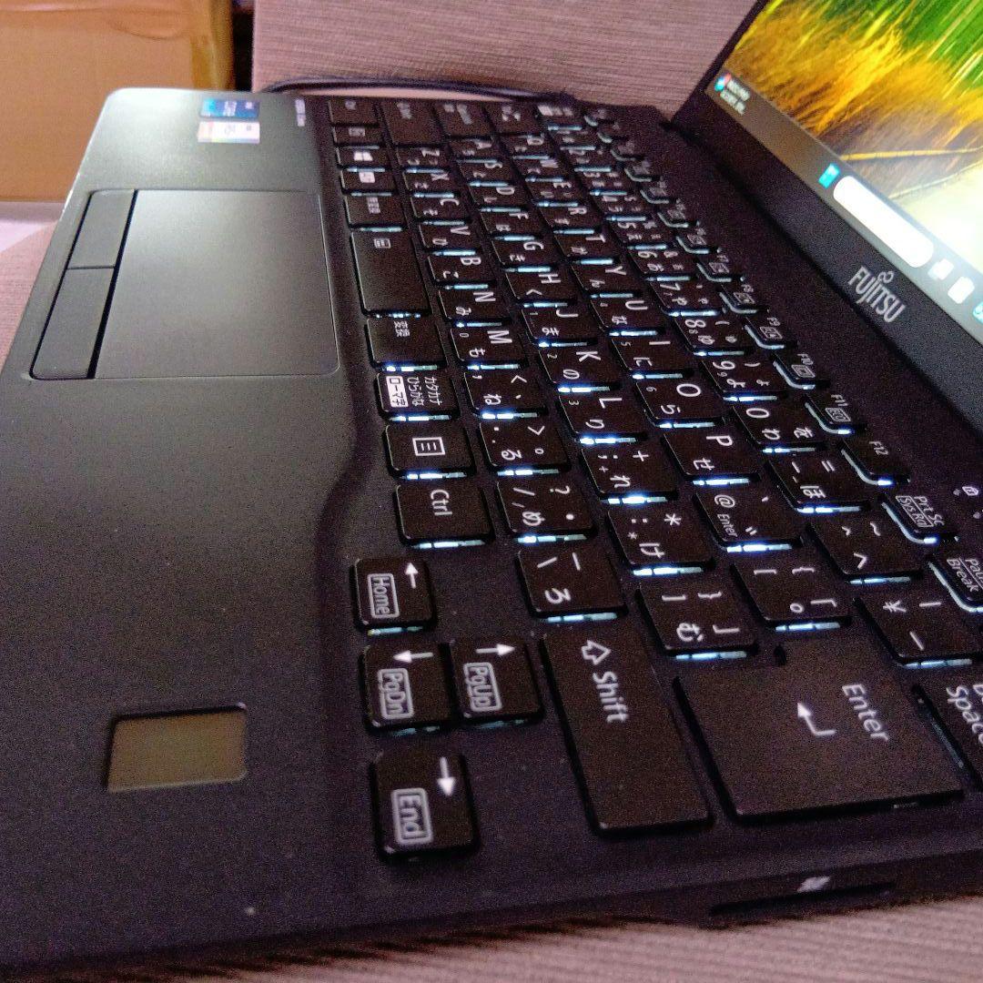 B② 富士通　ＦＭＶＵ34011　U9311/F