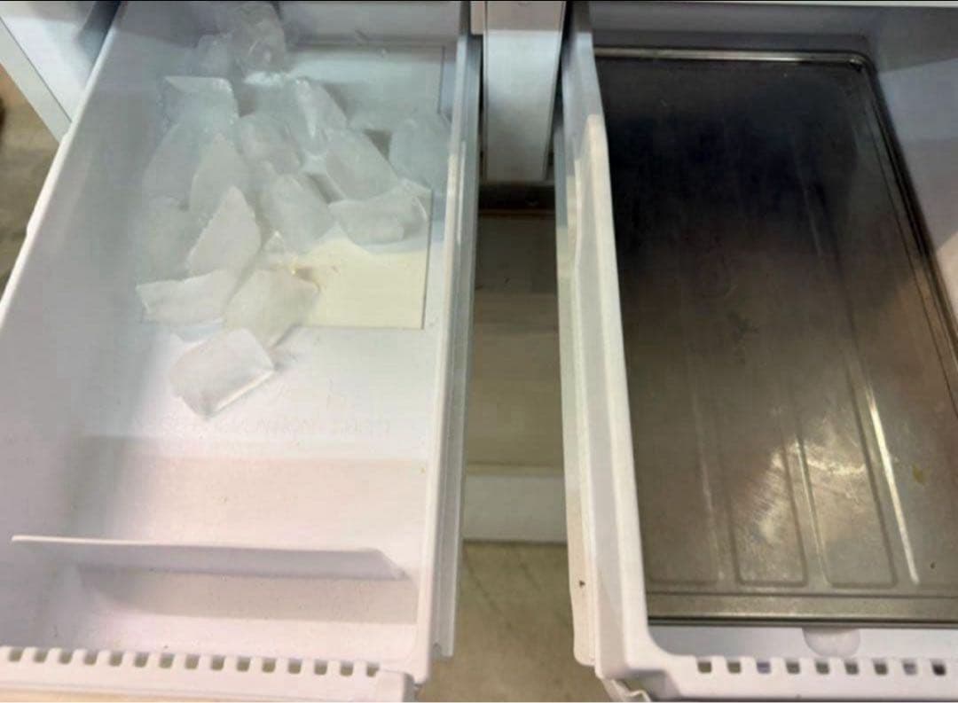 2014年式 384L シャープ 冷蔵庫 SJ-PW38Y-S