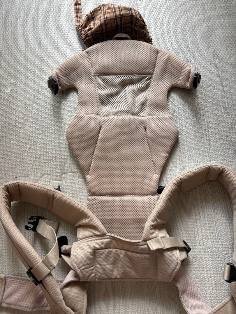 【ほぼ新品】ミキハウス 抱っこ紐 ファーストベビーキャリア