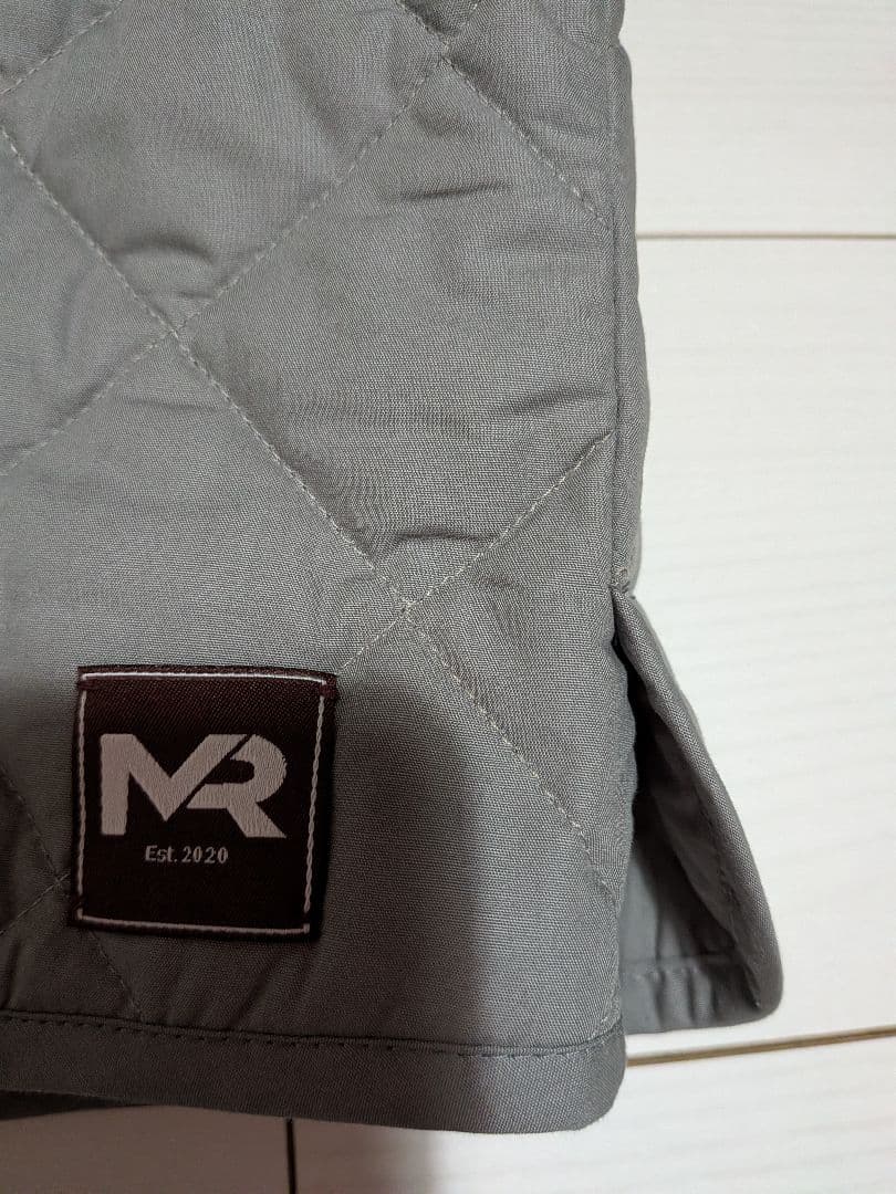 キルティングプルオーバー