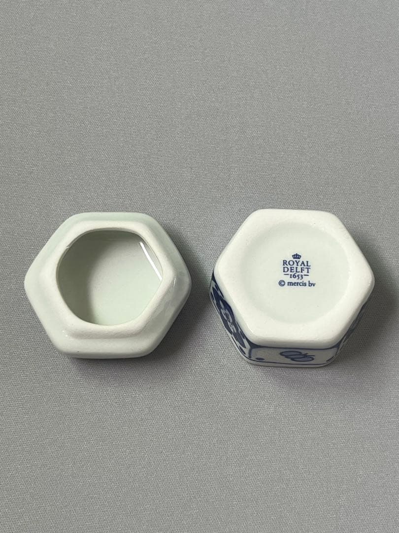 【限定品】ミッフィー　大阪関西万博　陶器　小物入れ　ロイヤルデルフト