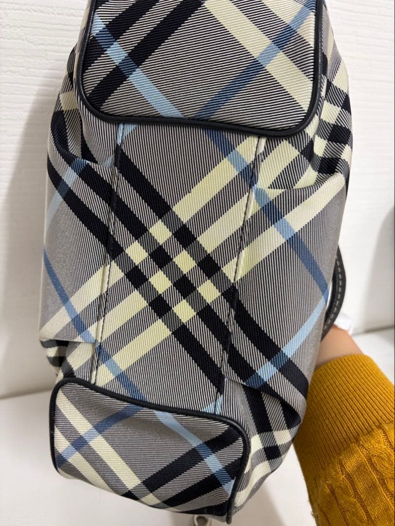 Burberry チェック柄 ハンドバッグ