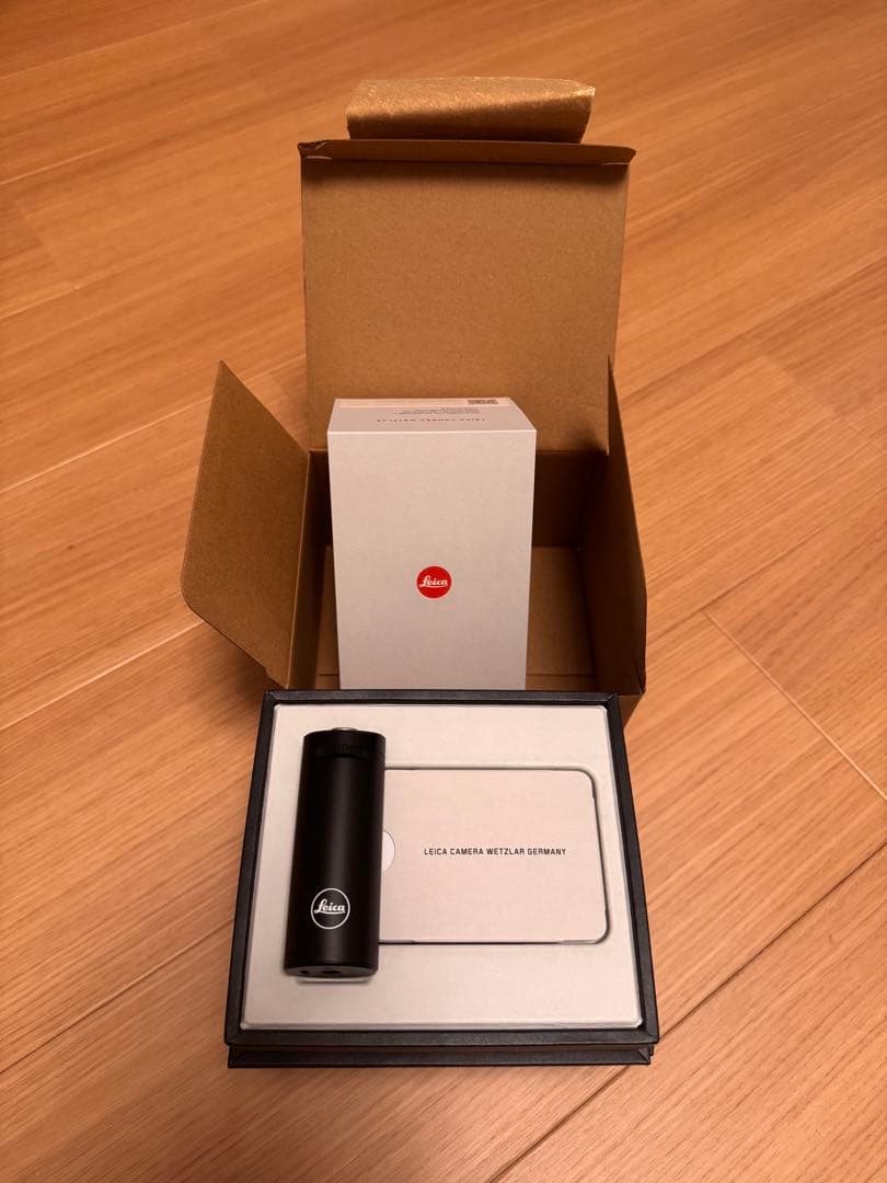 新品未使用　Leica LUX Grip 18562 新品未使用　レザーケース付