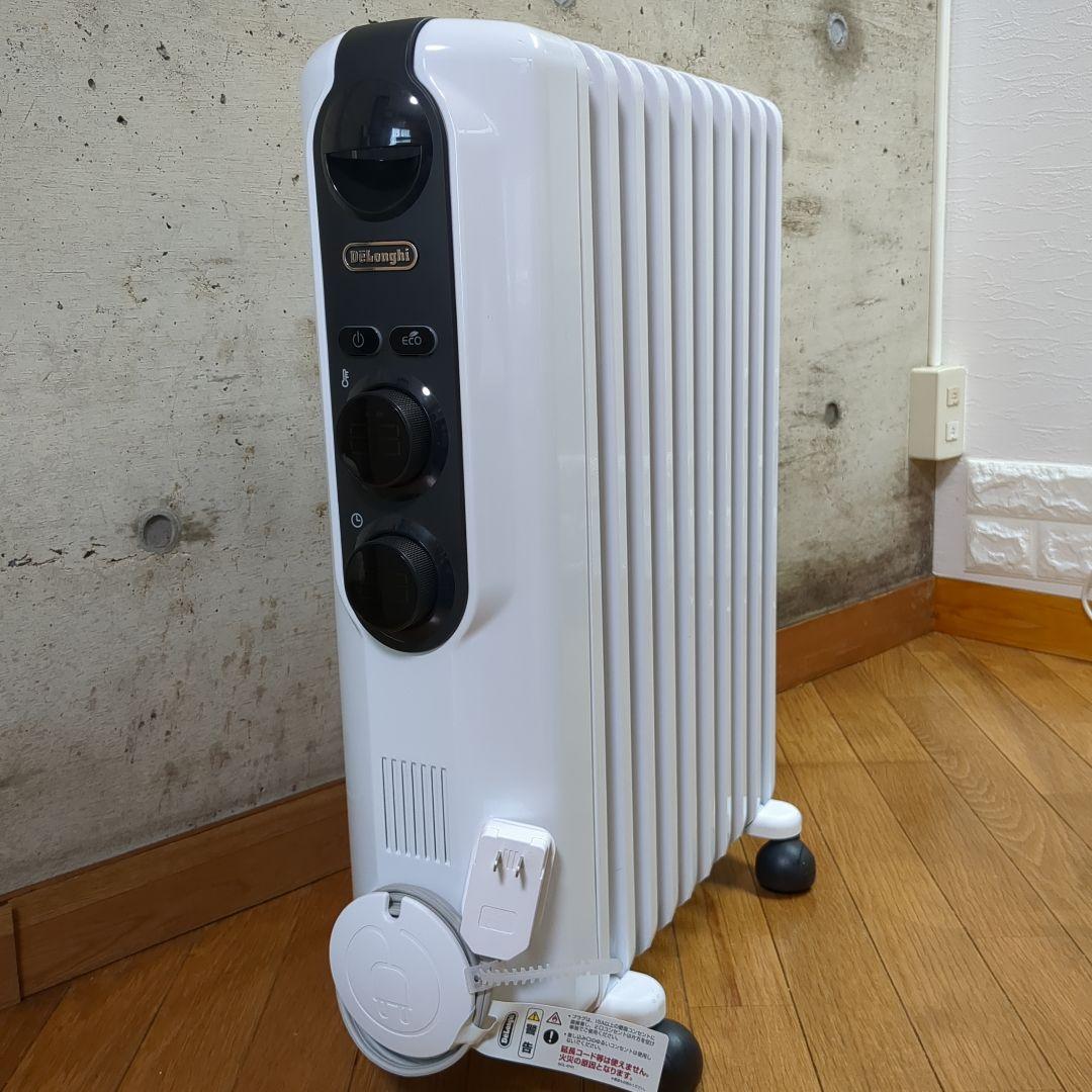 【美品】デロンギ　オイルヒーター　RHJ35M1015-BK