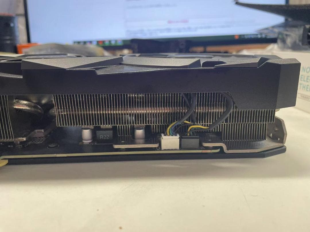 MSI グラフィックボード 3ファン