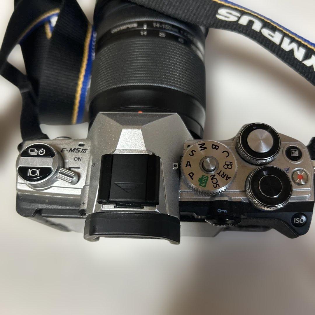 デジタルカメラ Olympus OM-D E-M5