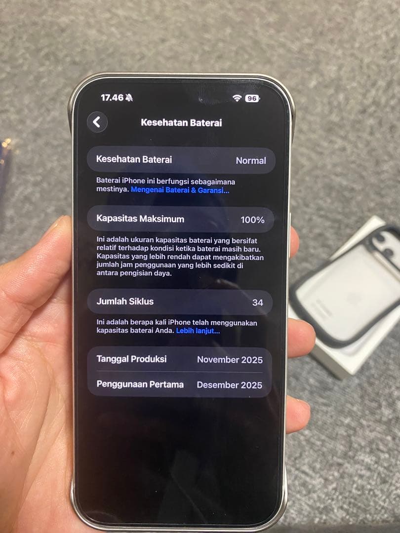 未品Apple iPhone 17Pro Max 512 GB シルバー