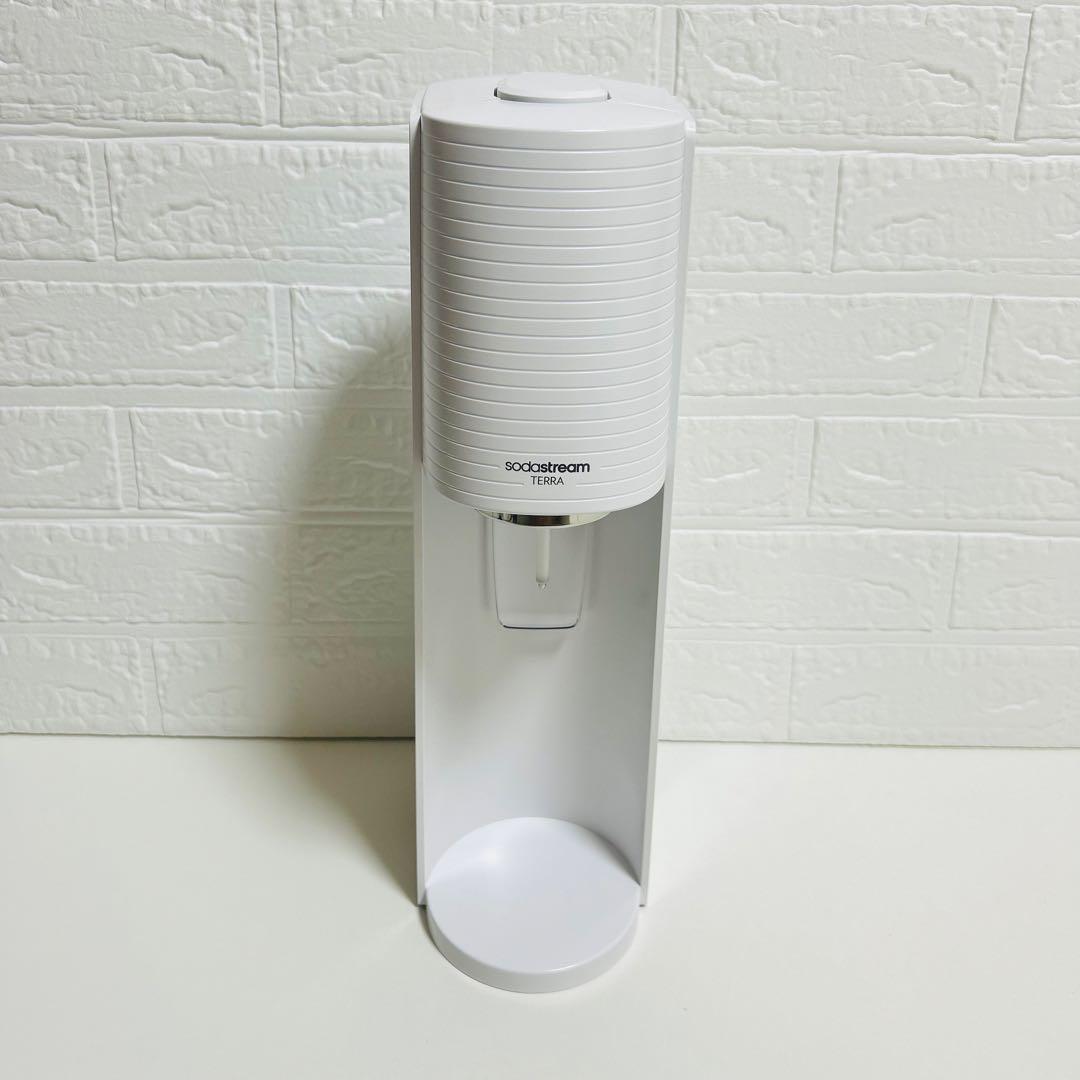 【ほぼ未使用】Sodastream TERRA ホワイト 炭酸水メーカー