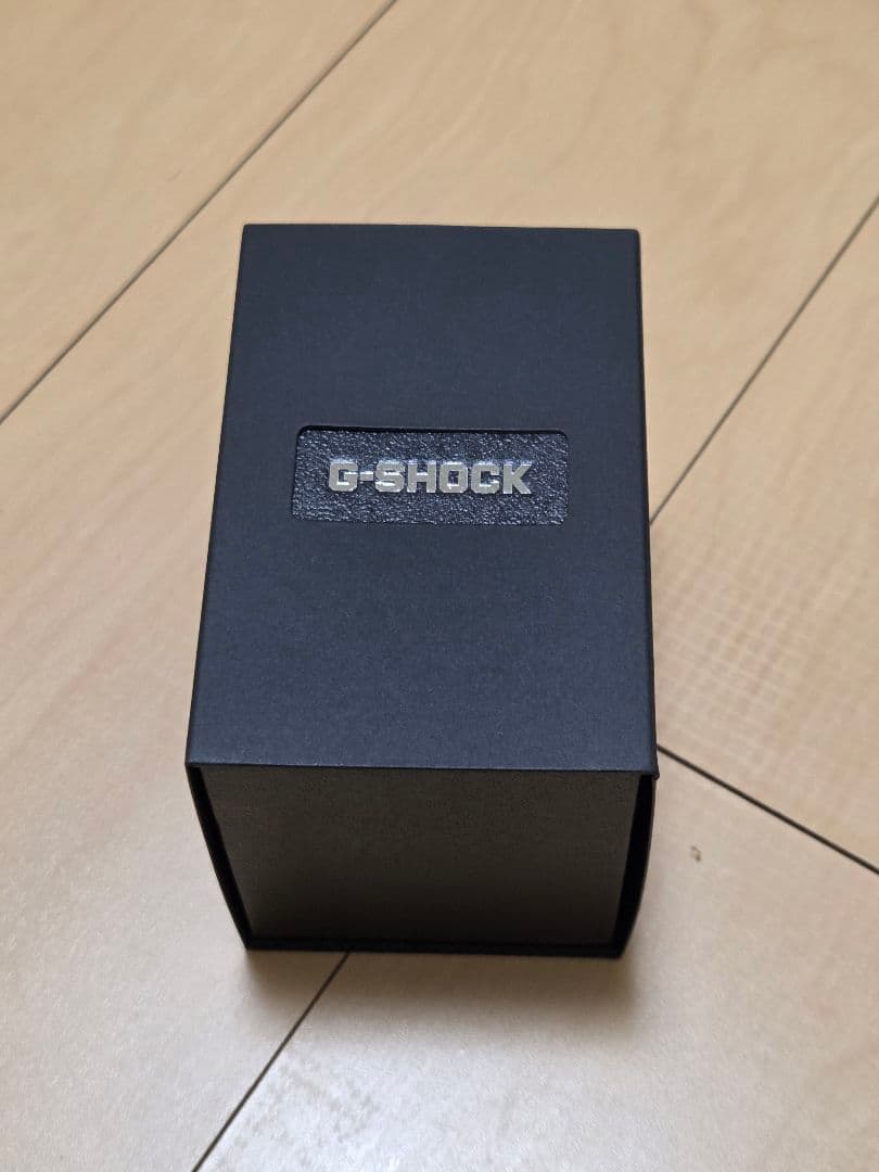 【新品未使用】G-SHOCK AWM-500GD-9AJF メタルゴールド