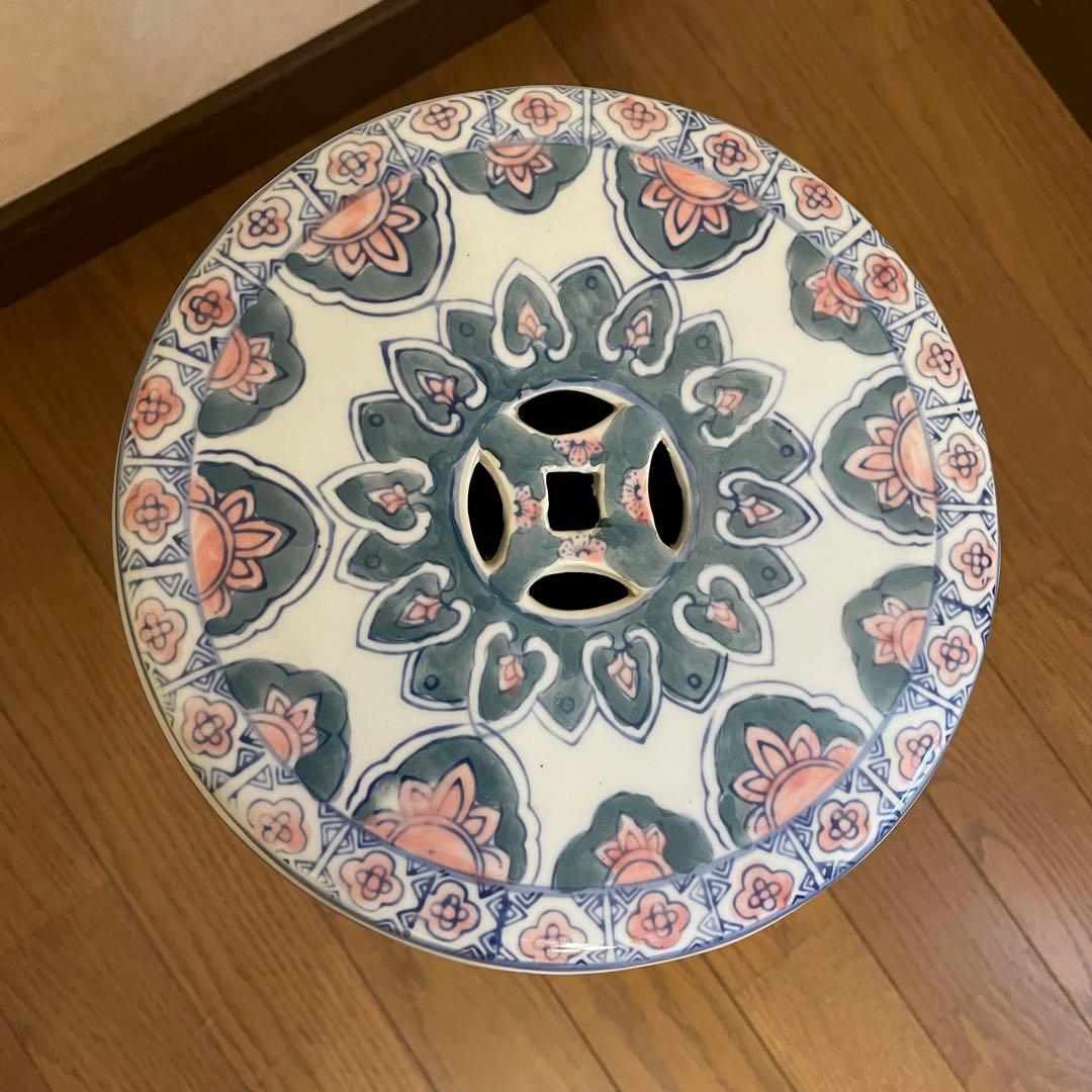 陶器　花柄　椅子　花台　スツール 腰掛 ガーデンチェア　高さ約34.5cm