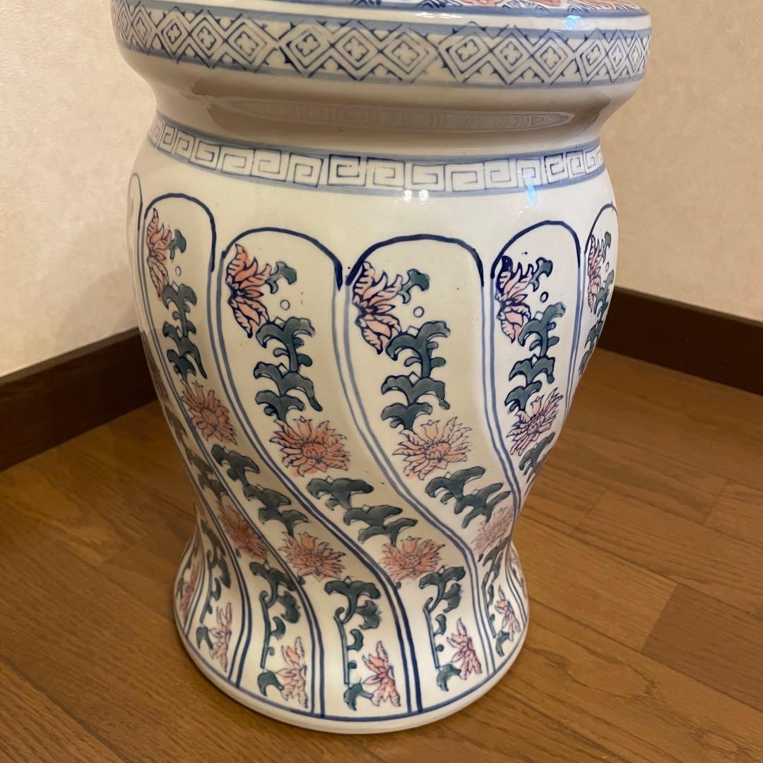 陶器　花柄　椅子　花台　スツール 腰掛 ガーデンチェア　高さ約34.5cm