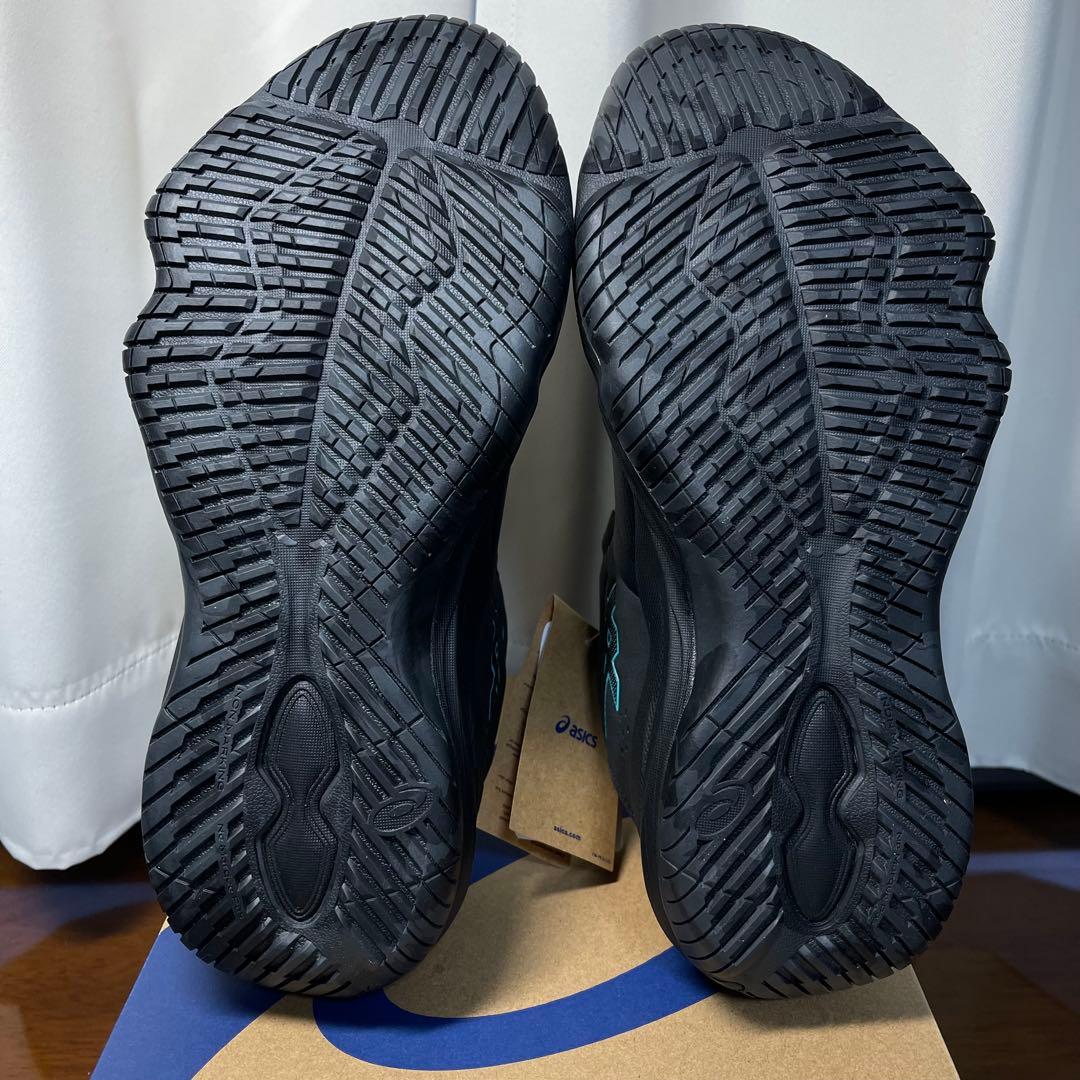 ASICS NOVA SURGE LOW28.5 cmアシックスバスケットボール