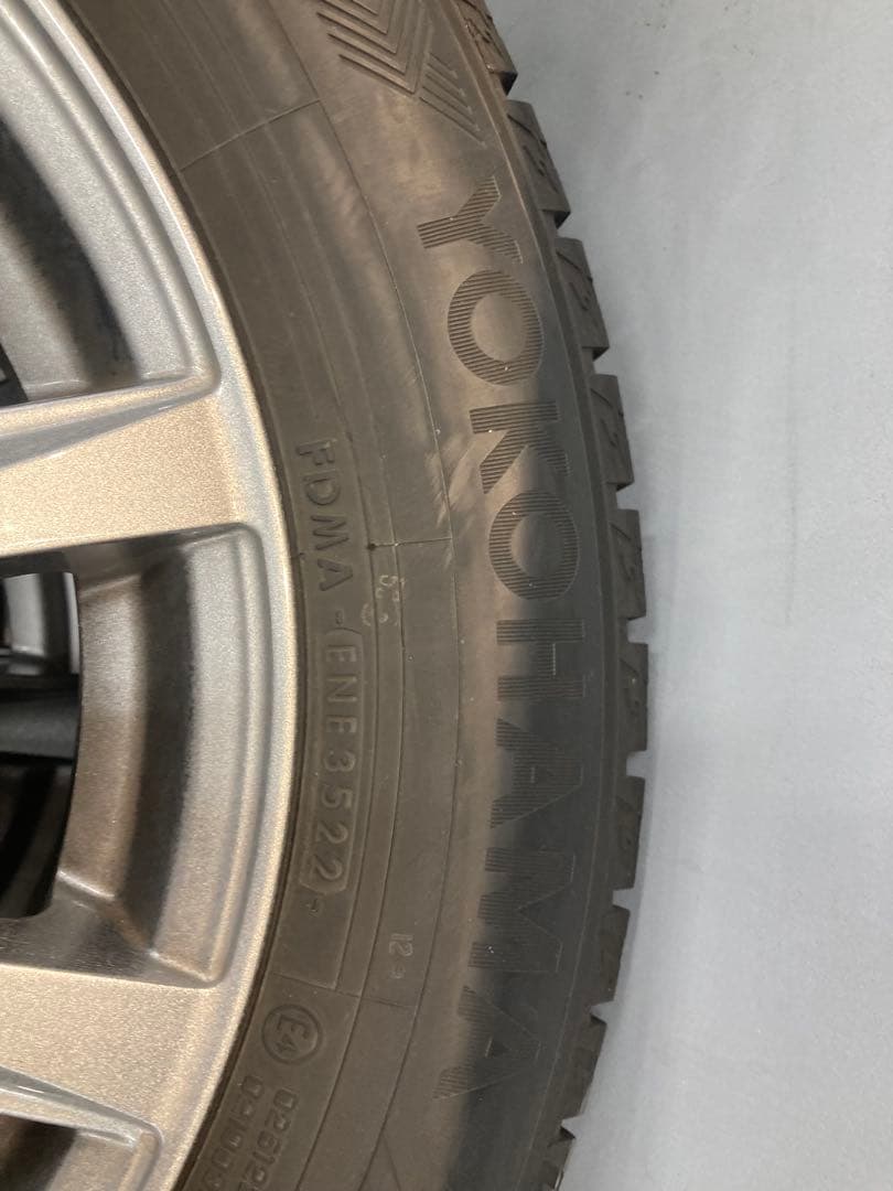 ヤリスクロススタッドレス205/60R16 ホイールセット 16インチ