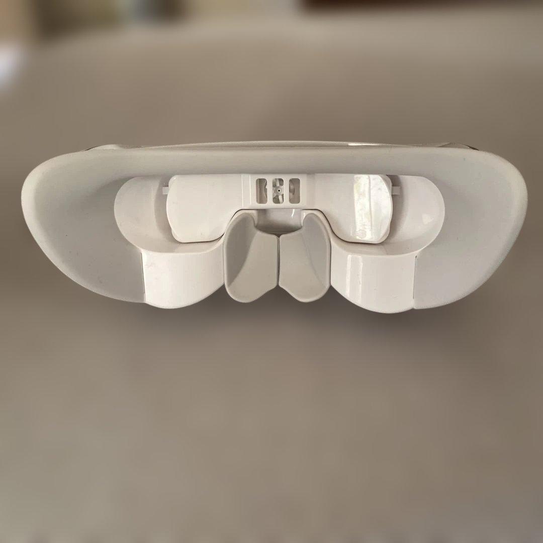 パナソニック 目もとエステ 海外対応 ゴールド調 EH-SW68-N