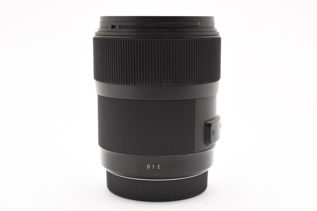 超美品 35mm F1.4 DG HSM CANON　EFマウント　M546