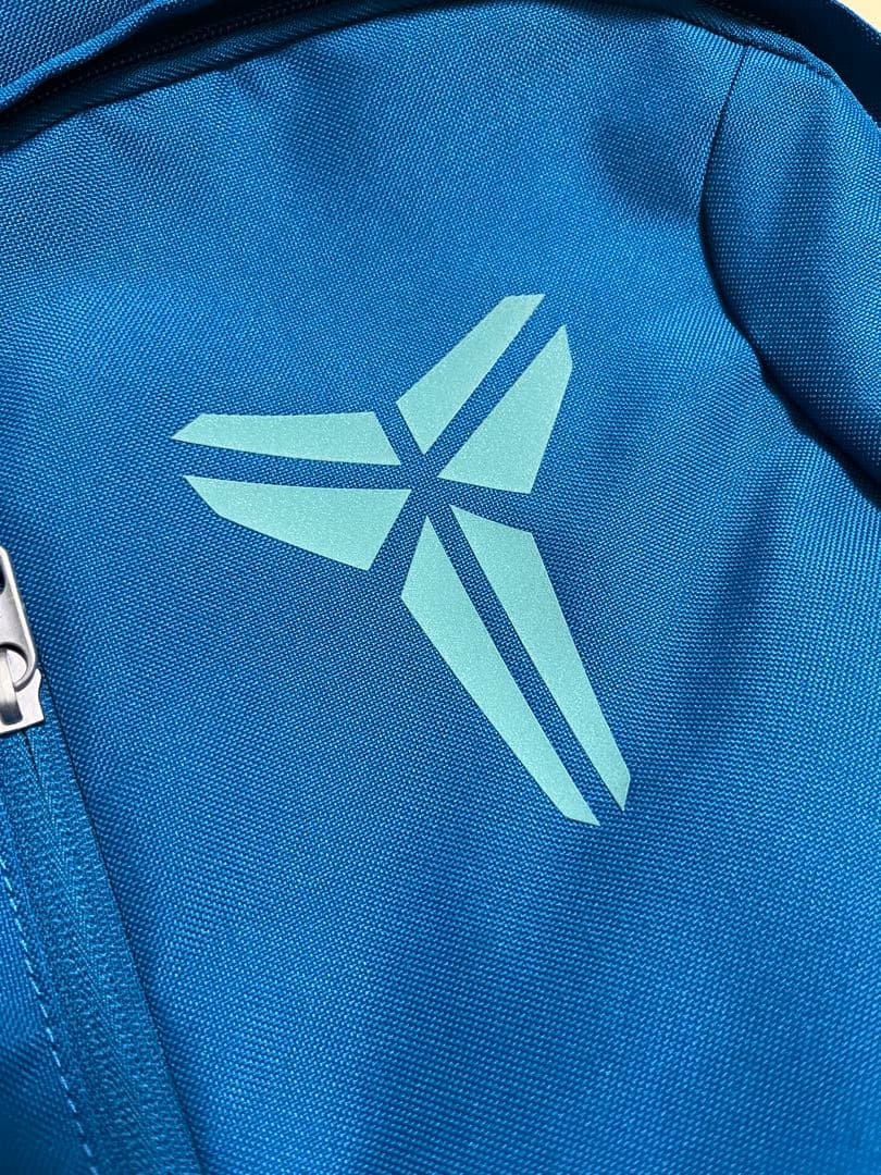 値下げ　NIKE KOBE バックパック 青