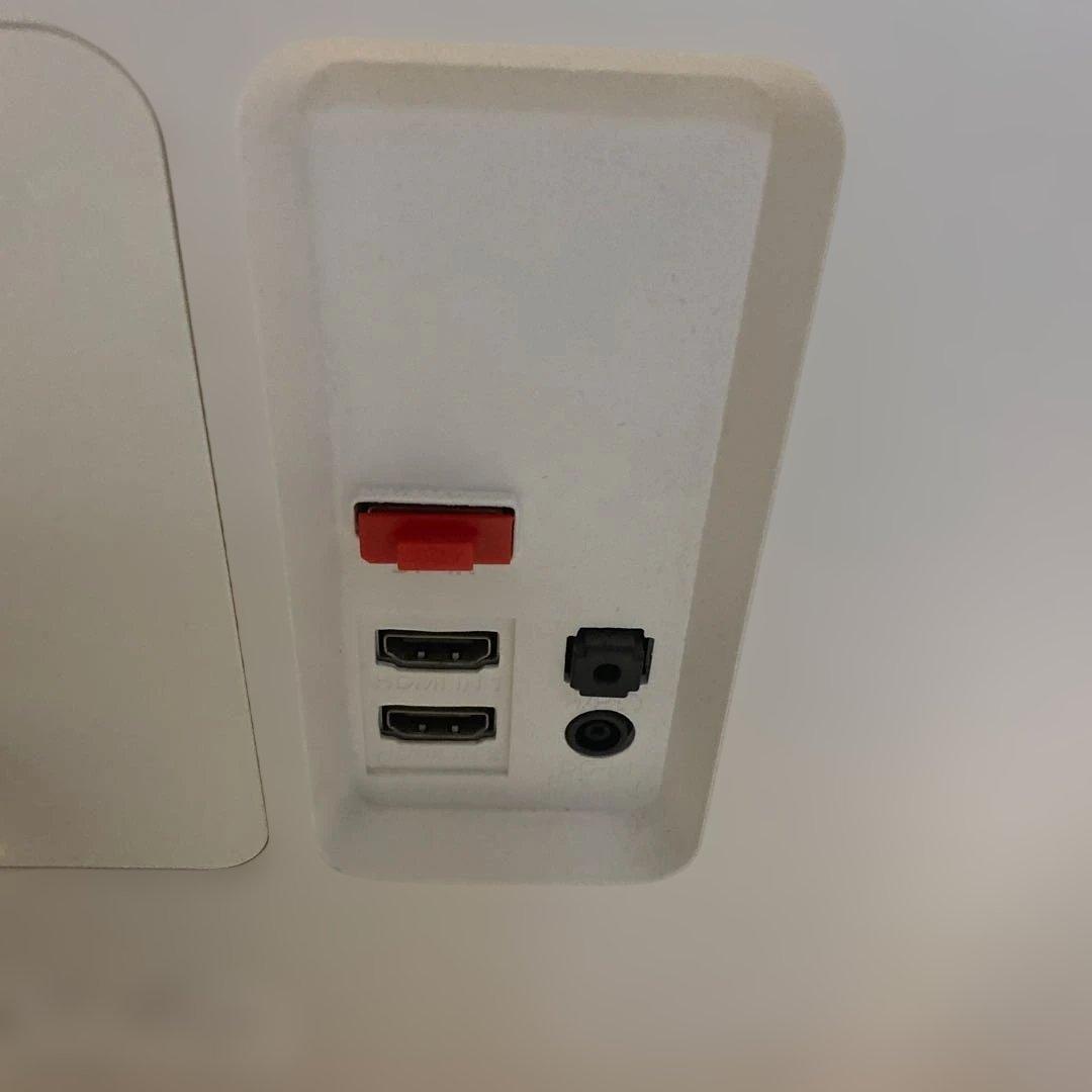 LG 4K 31.5インチ モニターディスプレイ　32UL500-W