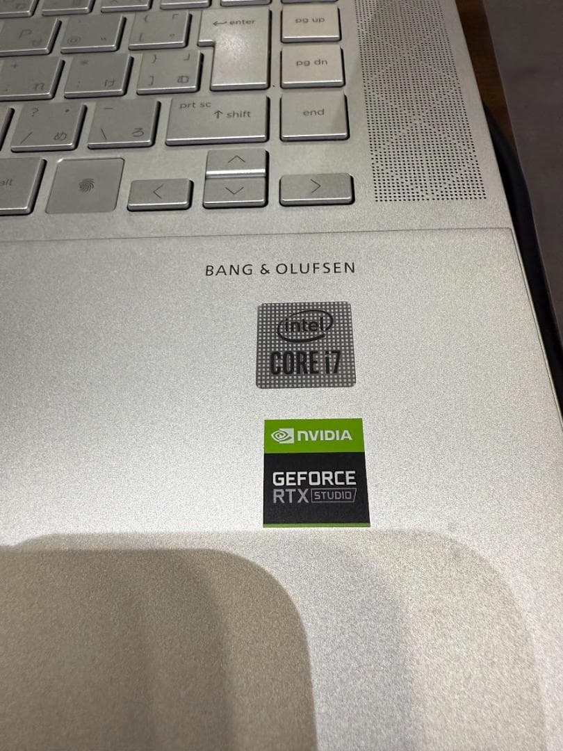 HP ENVY15-ep Intel Core i7 GeForce RTX搭載