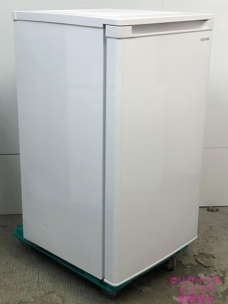 【中古】アイリスオーヤマ小型冷凍庫 60L 2020年式2510111932