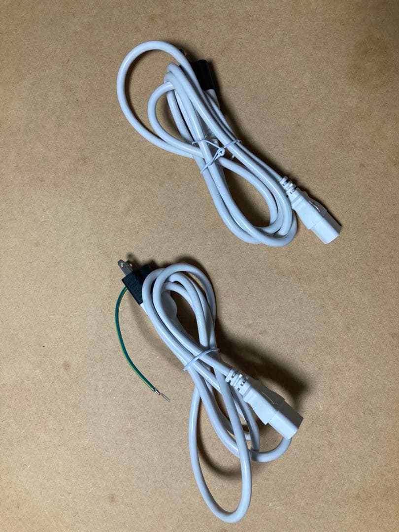 GENELEC 8020DWM ホワイトアクティブスピーカー　ペア