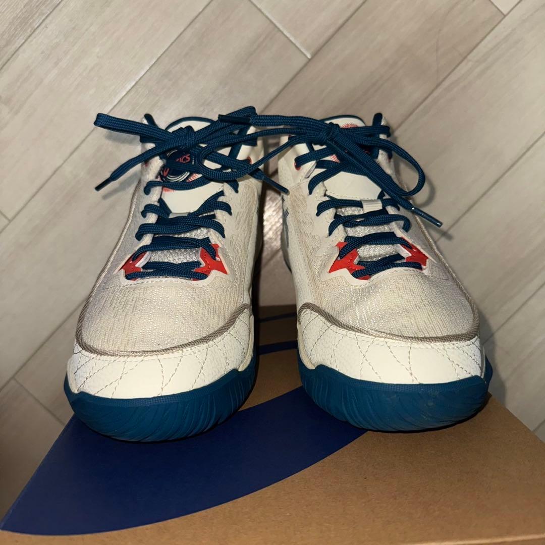 asics バスケットボールシューズ 25.5cm