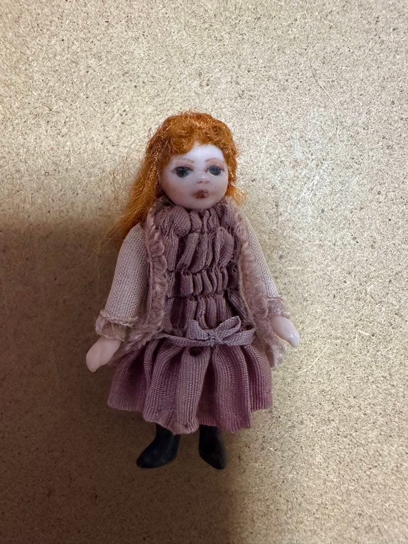 アンティークドール　ガラスケース