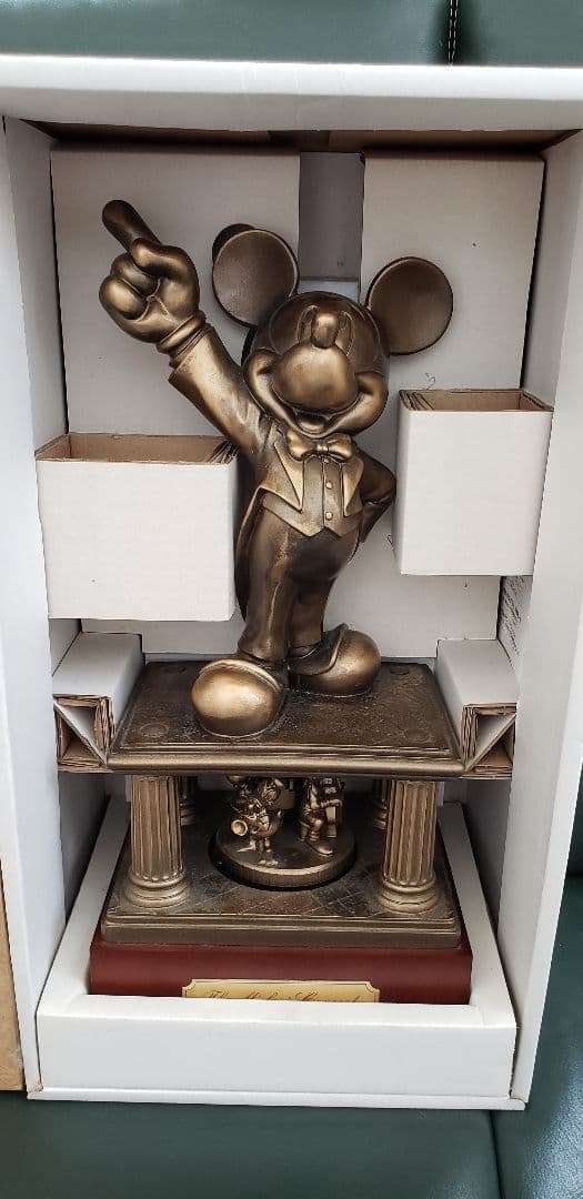 ミッキーマウス　人造大理石　置物
