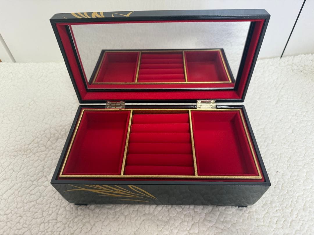 黒塗金蘭オルゴールジュエルボックス2段 新品未使用