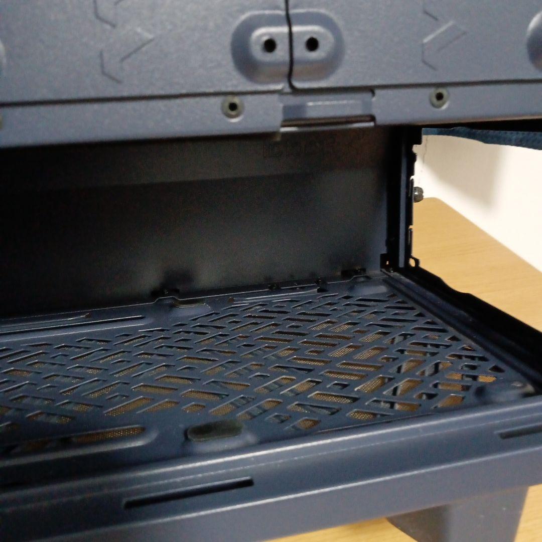 ATX対応　ミドルタワーPCケース　Fractal Design