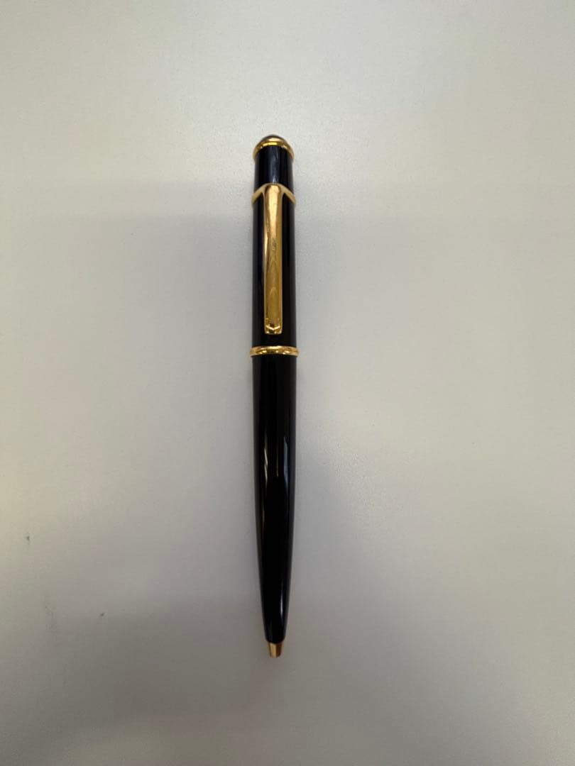 Cartier カルティエ ボールペン ブラック×ゴールド 箱付き