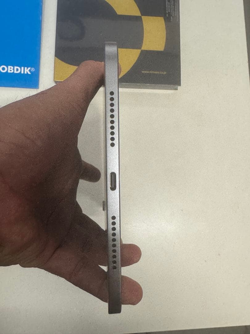 Apple iPad mini 第7世代 128GB Wifi スペースグレー