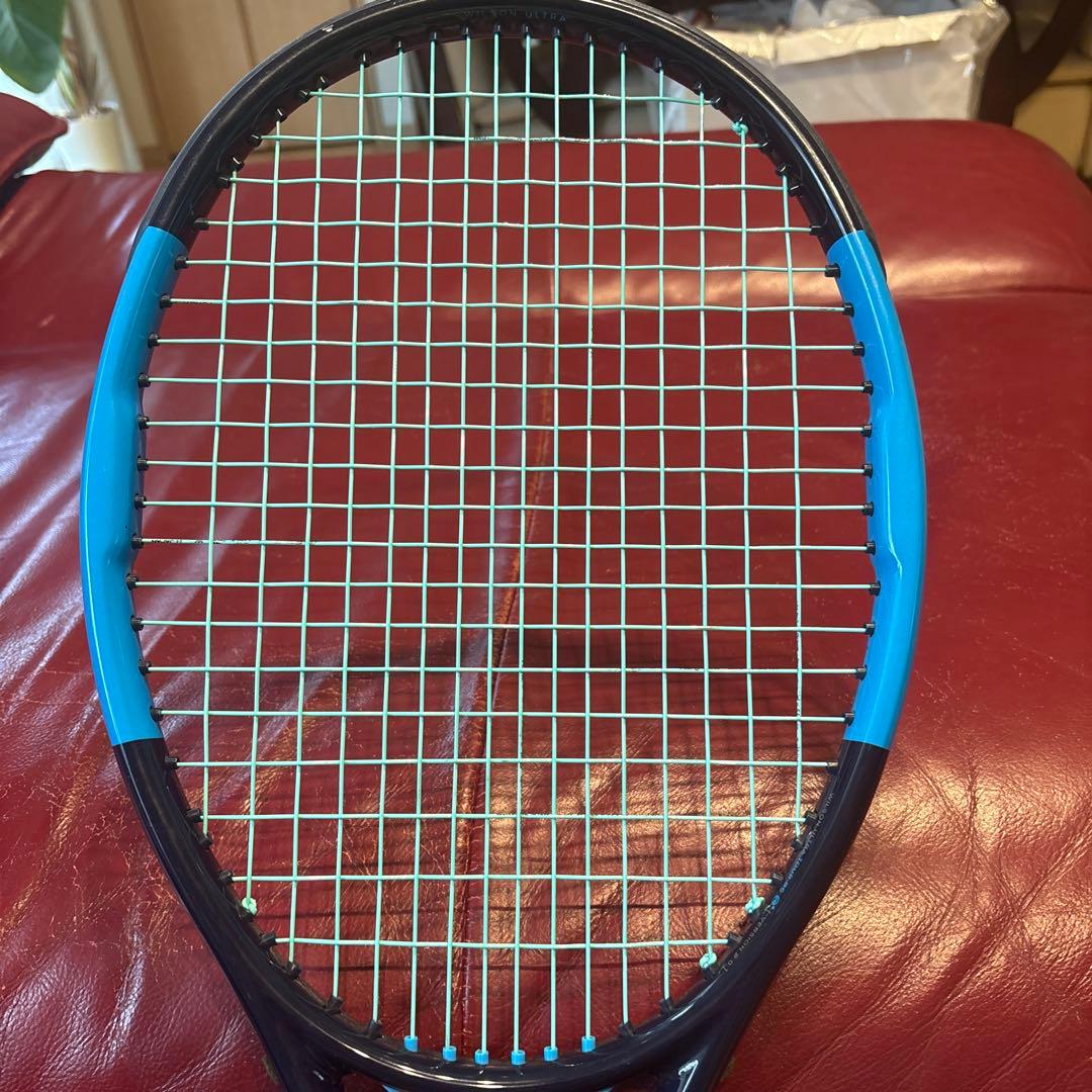 ULTRA TOUR 95cv V2硬式テニスラケット グリップ2