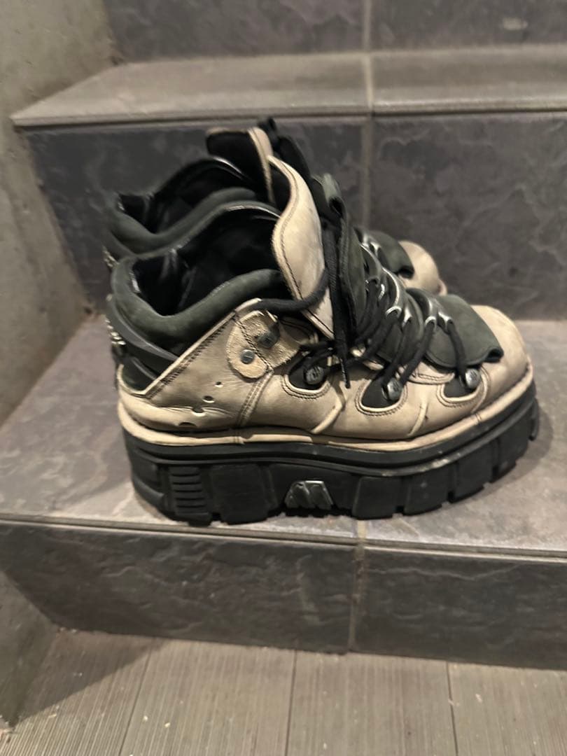 NEW ROCK 厚底ブーツ　M-106-C96 グレー