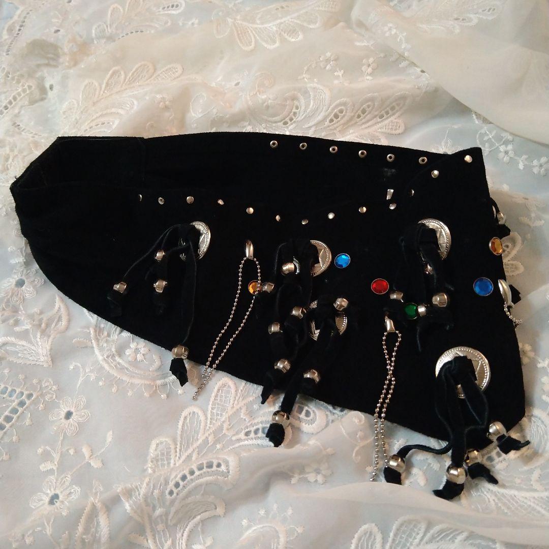 お洒落な革製ベルト、イタリア製