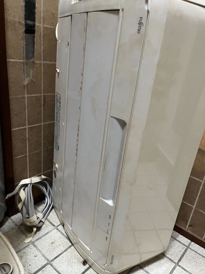 室内用エアコンホワイト