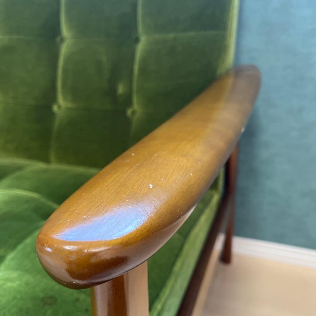 カリモク60 Kチェア ① 1人掛けモケットグリーン　近距離　大阪府引き取り希望