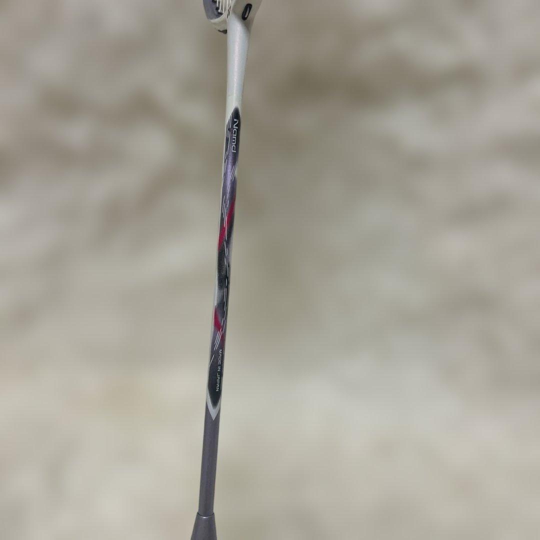 【美品】ヨネックス　バドミントンラケット ASTROX66 4UG5