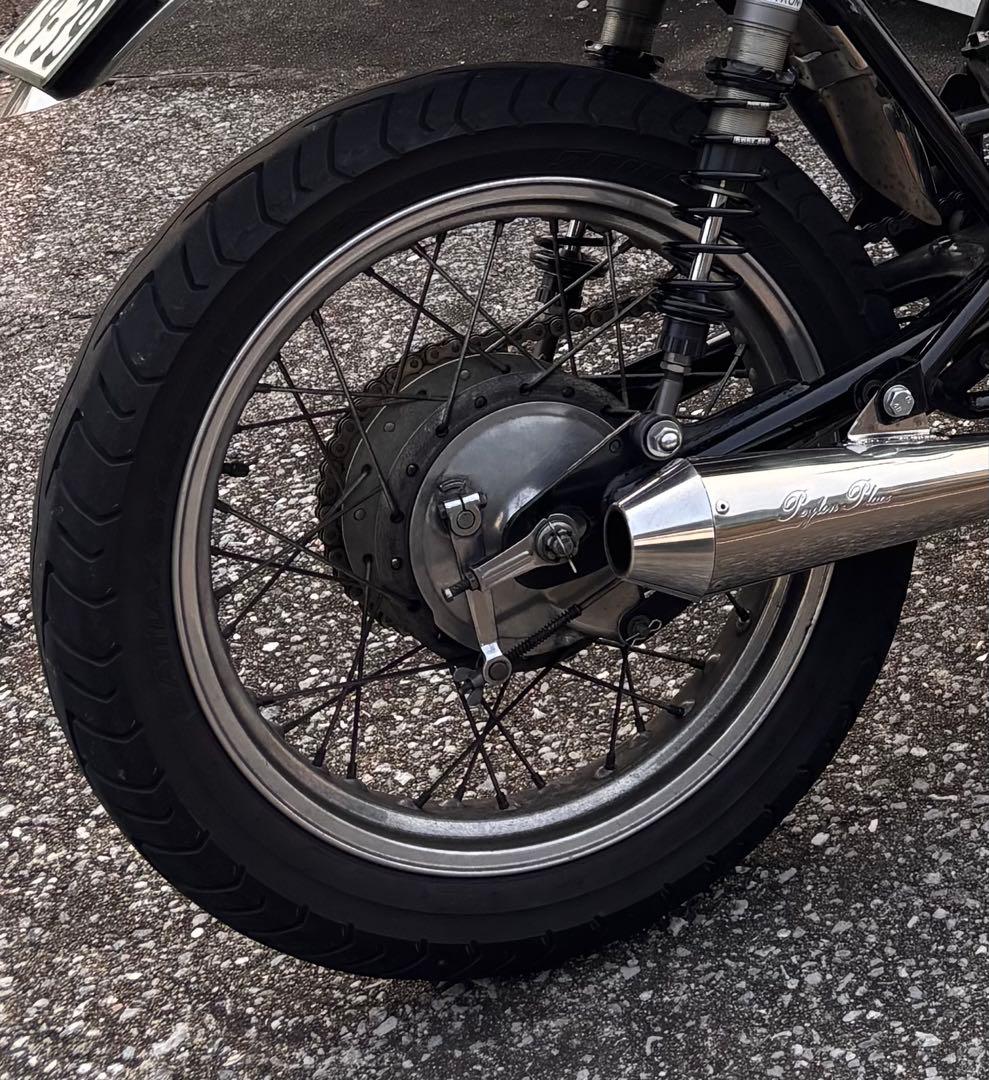 AKRONTホイール F17 R18インチ　ヤマハ　sr400sr500